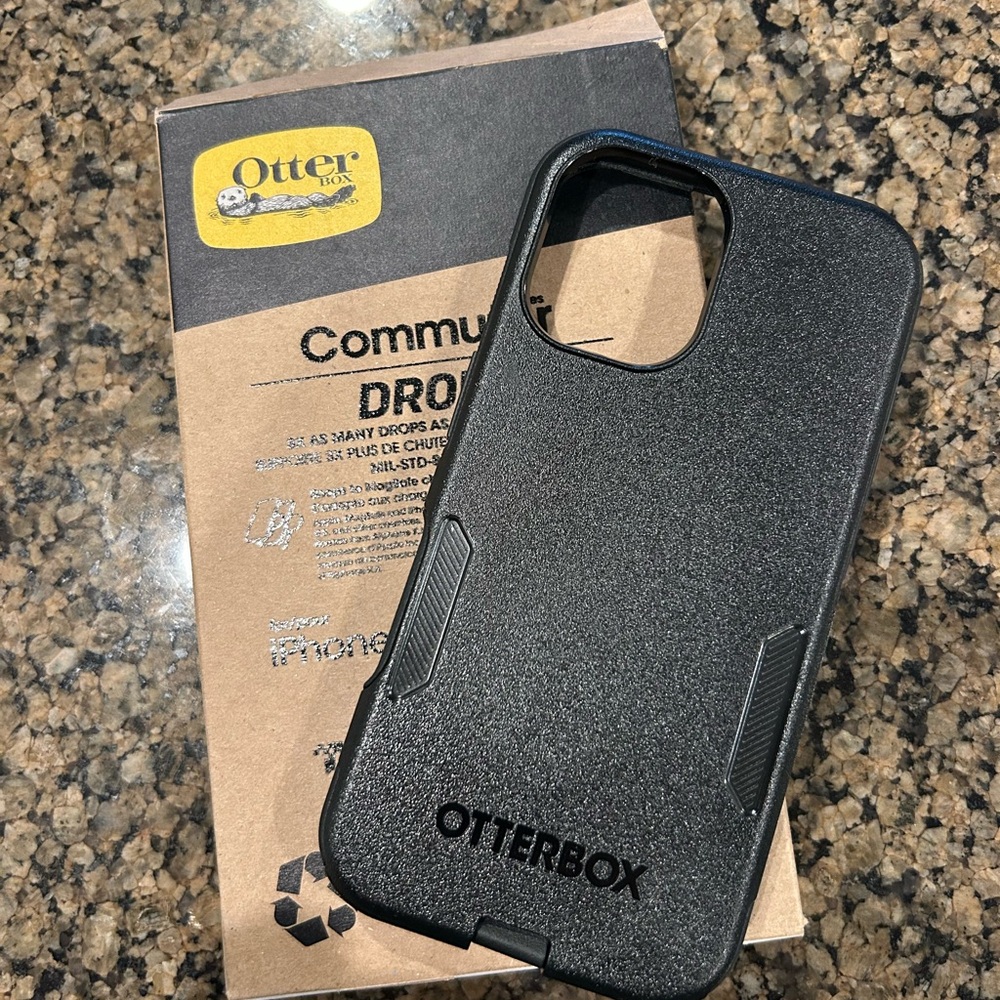 NWT Otterbox Commuter Series DROP+ Black iPhone 16 Case